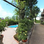 Villa Lalla